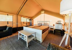 Glempings Jēru Klubs