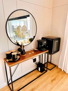 Thalassophile Beach House - Heated Pool