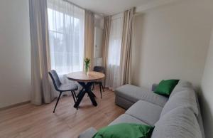 tNest Middelaar