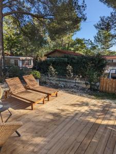 Campings Mobilhome tout confort dans domaine boise : photos des chambres