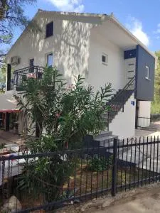 Apartments Glibić - Zaostrog