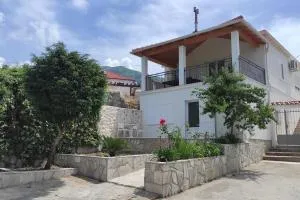 Bungevilia Apartment - Dunave Krajnje