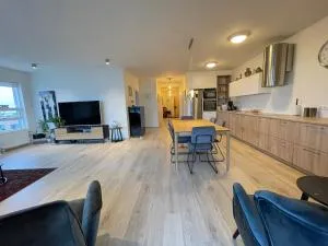 Modern and spacious 3 bedroom apartment in Kópavogur - Garðabær
