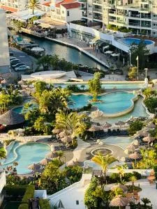 Ocean Village high floor luxury modern apartment - Gibilterra