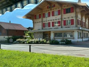 Swiss Chalet Holidays Ringgenberg