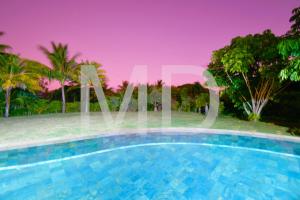 Villa Corallia, Tropical Villa