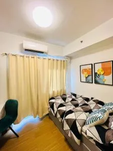 Sanguine Staycation - Cainta