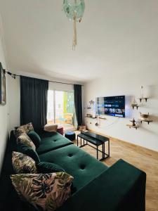 Luxury apartment On The Beach