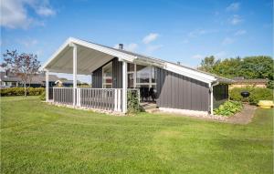 Holiday Home Pøt Strandby Ix
