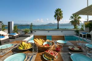 Dimitras Paradise Villa