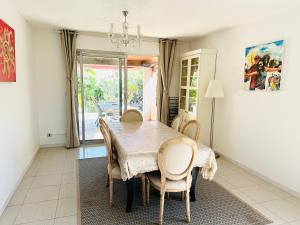 Villa 4 rooms clim, à pied plage