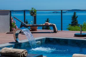 Villa Hortensia-With Private Pool and Beaches Front