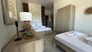 Villa Kostas Accommodations - Nea Vrasna