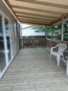 Campings MHVACANCES LOUENT PLUSIEURS MOBILHOMES DANS CAMPING 4 ETOILES PROCHE CHATEAUX et ZOO BEAUVAL : photos des chambres
