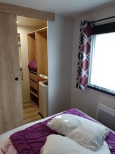 Campings MHVACANCES LOUENT PLUSIEURS MOBILHOMES DANS CAMPING 4 ETOILES PROCHE CHATEAUX et ZOO BEAUVAL : photos des chambres