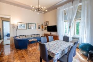 My Vintage Home By the Beach