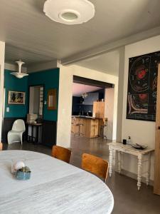 Villas Elegante maison familiale au coeur des remparts de la citadelle : photos des chambres