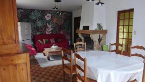 Maisons de vacances lacampagneenchantee : photos des chambres