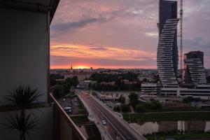 Riverside City View & free parking