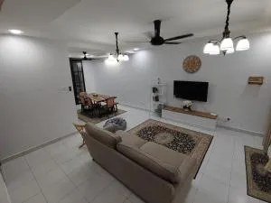 Homestay in manjung pr1ma segari-Melayu only - Segari