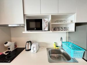 Veranda Residence Sea view By Thita