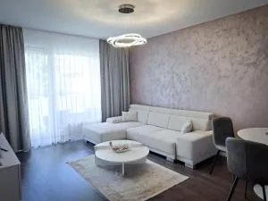 Tabáň Marble apartment (city center & free parking) - Nitra
