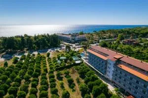Grand Hotel Derin-All Inclusive - 贝尔迪比