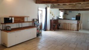 Maisons de vacances Manoir de Kerguezec 15e S -Bretagne-Morbihan-SURZUR : photos des chambres