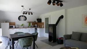 Sommerfrische in einem Landhaus der 1960er Jahre