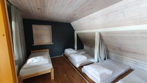 Ventas - viesu māja un laivu noma