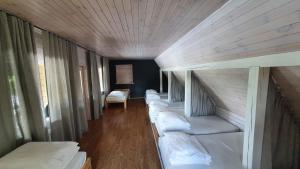 Ventas - viesu māja un laivu noma