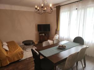 Appartements Residence Centrale Appartement 3 pieces Garage et jardin : photos des chambres