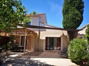 Gîte Amour de Provence - 沙托雷纳尔