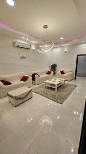 شقق سكنية مفروشة بالباحة 1