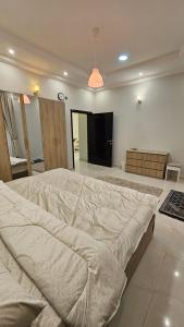 شقق سكنية مفروشة بالباحة 1