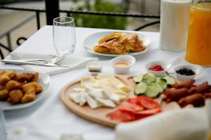 Sunny Hill Boutique Hotel