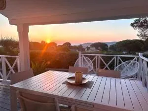 Jolie Maison Cosy Vue Golfe de Saint Tropez
