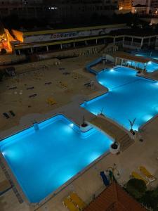 T2 with pool, 300m from the beach