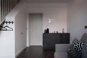 Turgaus Self Check-in Old Town Aparthotel