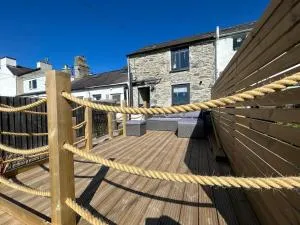 The Cottage - Snowdonia, North Wales - Tregarth