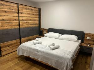Apartmani Five