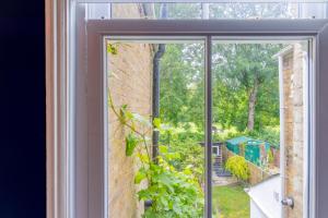 City Centre Luxury House - Garden Oasis, Kingsize beds