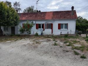 Maisons de vacances La petite maison des villages : photos des chambres