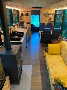 Woody Wood Bus - Breuil-Magné