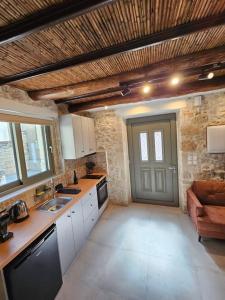 Rafeio Roustic Maisonette