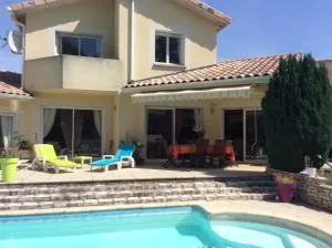 Chez Nath et Scott - 蓬泰韦克