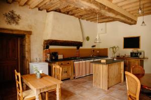 Maisons d'hotes Les Bucoliques de la Noe : photos des chambres