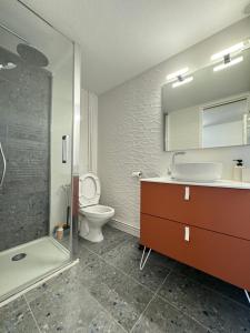 Maisonnette Au bord du lac Marin Port Leucate