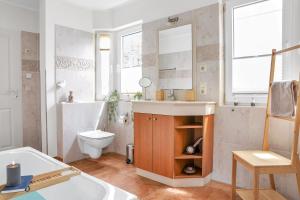 Modernes Haus Seerose - Sauna - eingezäunter Garten - 5 Min zum See