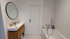 Maisons de vacances La maison des Remparts : photos des chambres